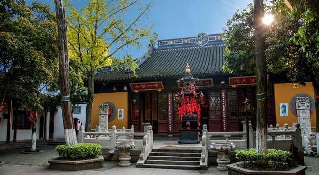 中国求姻缘最灵验的6大寺庙拜过的人都说很灵验你知道几个